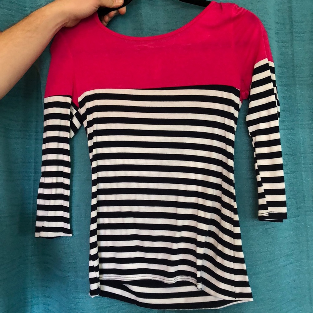 Striped quarter sleeve top